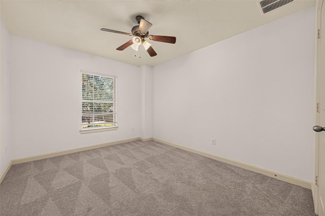 195 Copper Stream Ln, Richmond, TX 77406