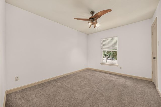 195 Copper Stream Ln, Richmond, TX 77406