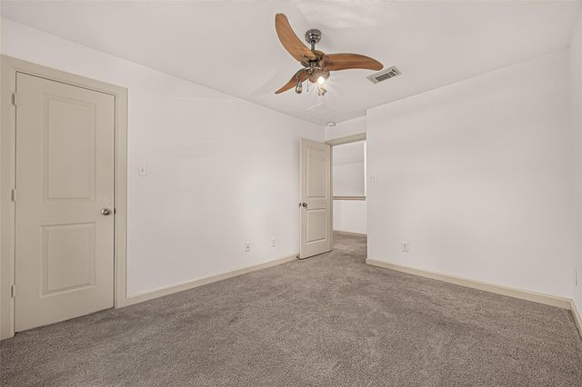 195 Copper Stream Ln, Richmond, TX 77406