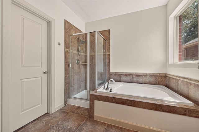 195 Copper Stream Ln, Richmond, TX 77406