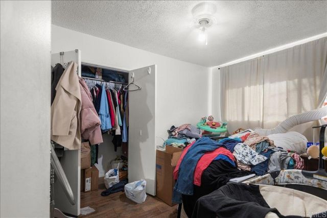 12828 Mapleview St, Lakeside, CA 92040