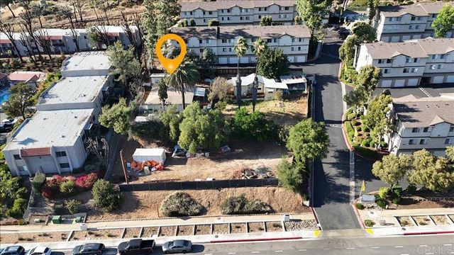 12828 Mapleview St, Lakeside, CA 92040