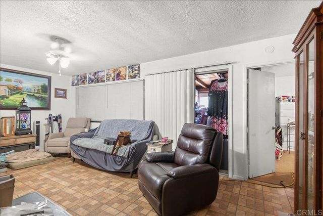 12828 Mapleview St, Lakeside, CA 92040