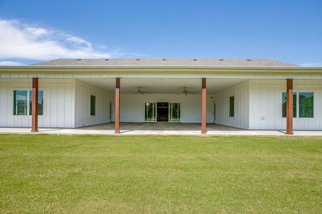 13901 County Road 102, Grandview, TX 76050