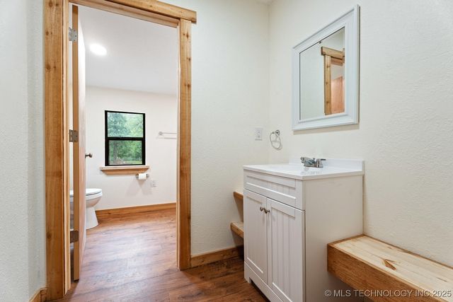 1592 20 Highway, Eucha, OK 74342