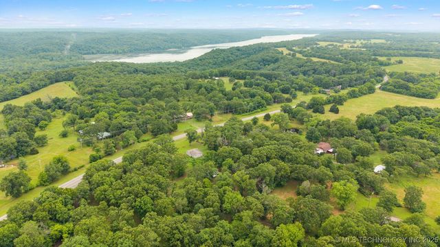 1592 20 Highway, Eucha, OK 74342