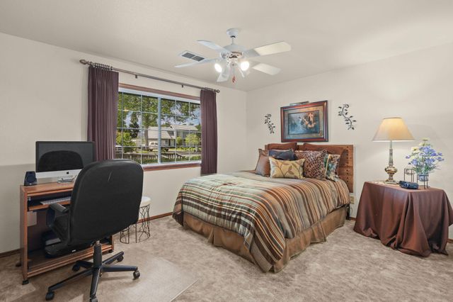 7501 Fiesta Way, Redding, CA 96002