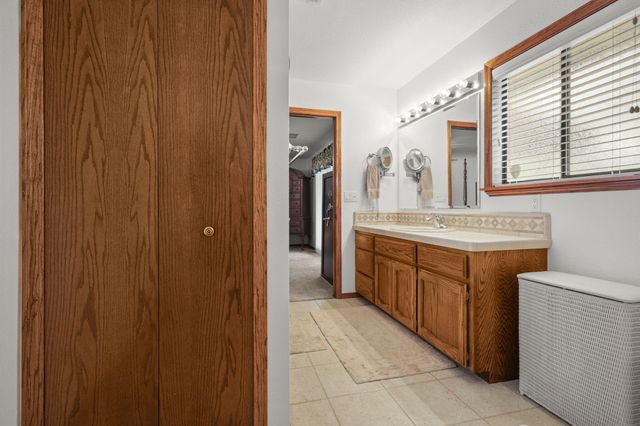 7501 Fiesta Way, Redding, CA 96002