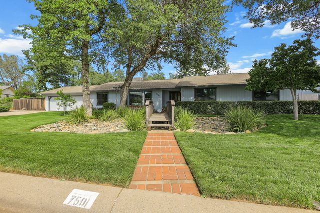 7501 Fiesta Way, Redding, CA 96002