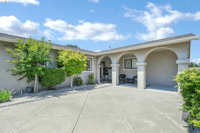 2816 Petar Pl, Antioch, CA 94509