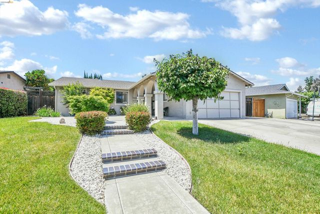2816 Petar Pl, Antioch, CA 94509