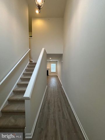 44 CLEMENT CT, Downingtown, PA 19335