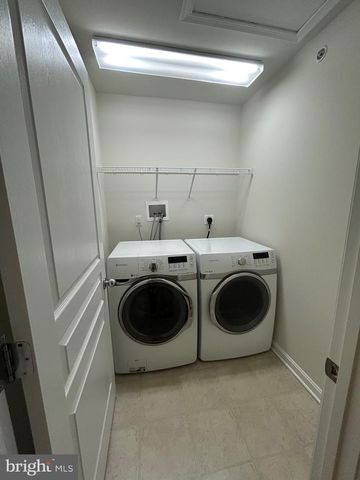 44 CLEMENT CT, Downingtown, PA 19335