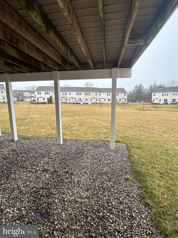 44 CLEMENT CT, Downingtown, PA 19335