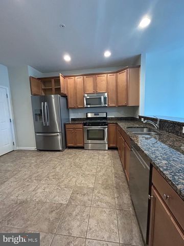 44 CLEMENT CT, Downingtown, PA 19335