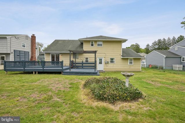 14 SWARTHMORE AVE, Stratford, NJ 08084