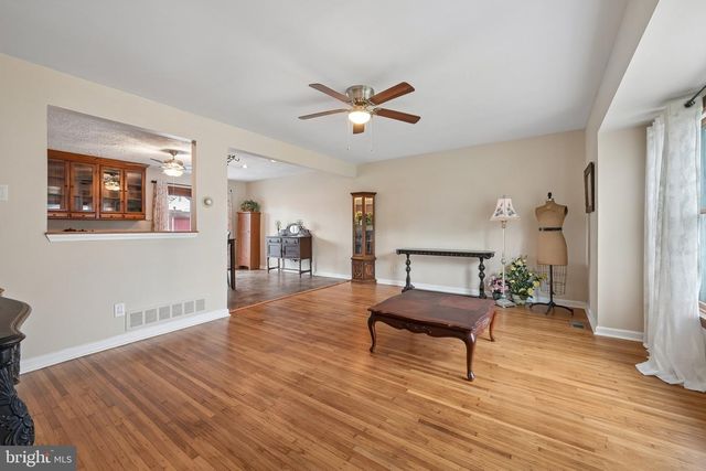 14 SWARTHMORE AVE, Stratford, NJ 08084