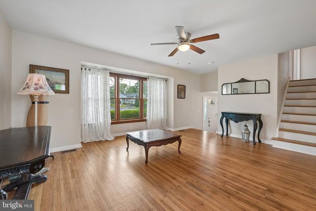 14 SWARTHMORE AVE, Stratford, NJ 08084