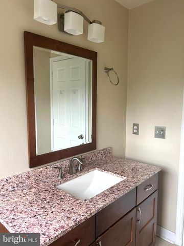 4658 BUCKHORN RDG, Fairfax, VA 22030