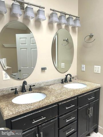 4658 BUCKHORN RDG, Fairfax, VA 22030
