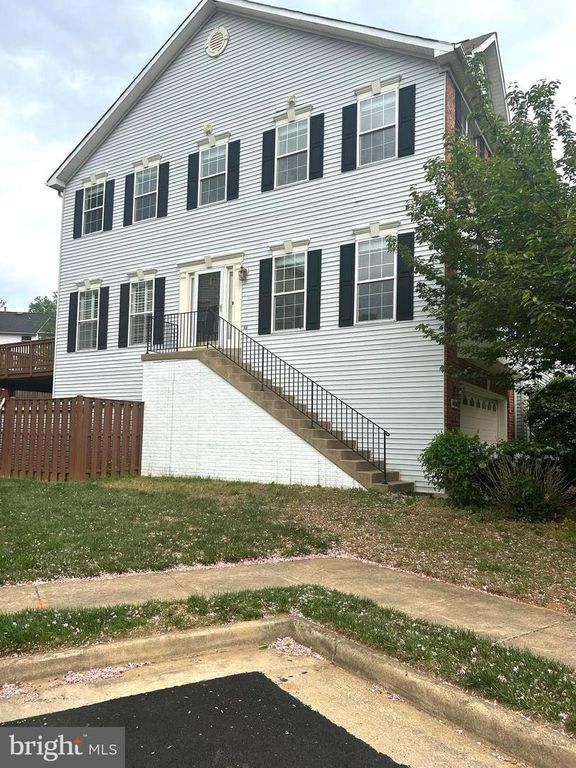 4658 BUCKHORN RDG, Fairfax, VA 22030