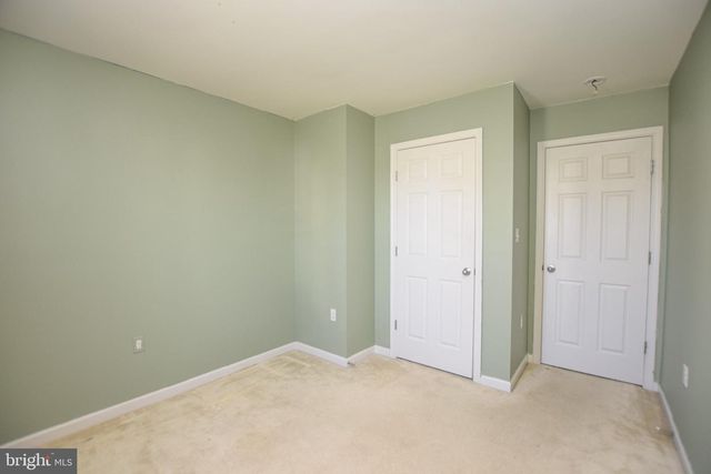 121 EQUINOX WAY W, Martinsburg, WV 25401