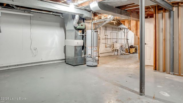 2706 Lime Kiln Ln, Louisville, KY 40222