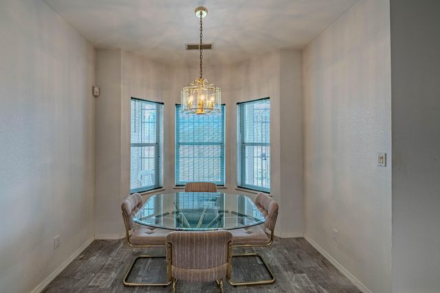 2000 Turrietta Lane SW, Albuquerque, NM 87105