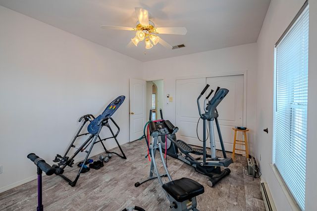 2000 Turrietta Lane SW, Albuquerque, NM 87105