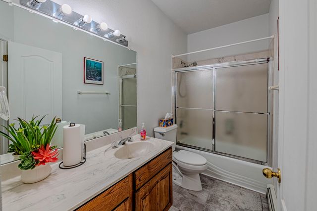 2000 Turrietta Lane SW, Albuquerque, NM 87105