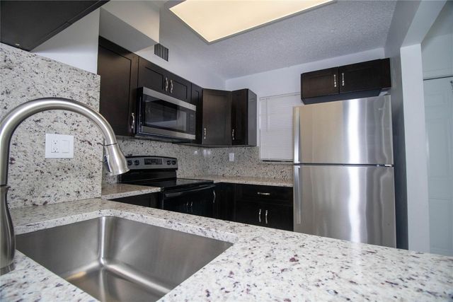 11430 NW 45th Street, Coral Springs, FL 33065