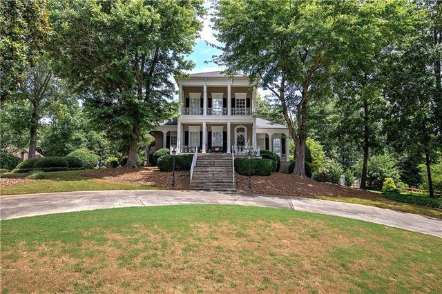 11 Forest Hill SW Drive, Cartersville, GA 30120