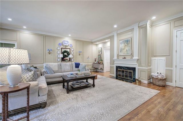 11 Forest Hill SW Drive, Cartersville, GA 30120