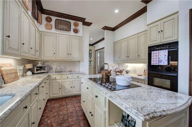 11 Forest Hill SW Drive, Cartersville, GA 30120