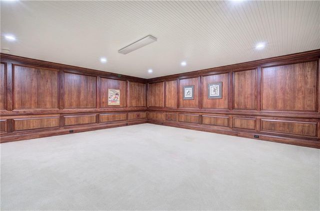 11 Forest Hill SW Drive, Cartersville, GA 30120