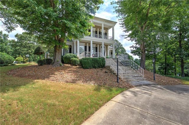 11 Forest Hill SW Drive, Cartersville, GA 30120