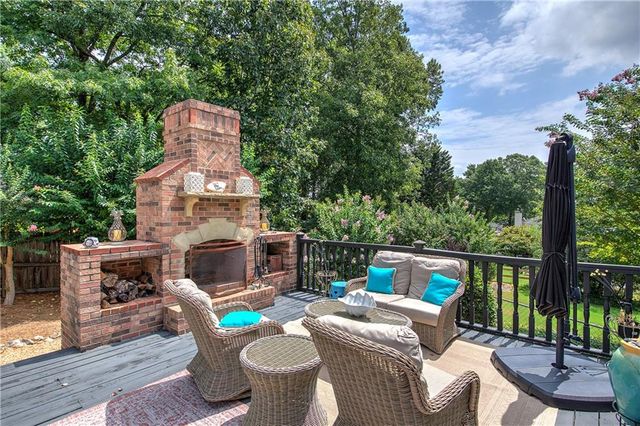 11 Forest Hill SW Drive, Cartersville, GA 30120