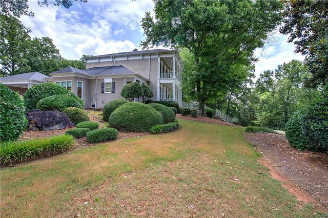 11 Forest Hill SW Drive, Cartersville, GA 30120