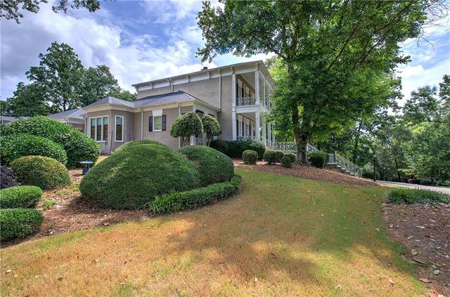 11 Forest Hill SW Drive, Cartersville, GA 30120