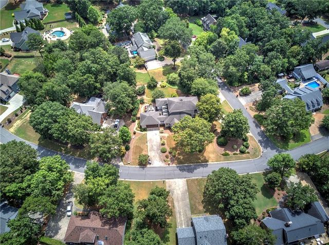 11 Forest Hill SW Drive, Cartersville, GA 30120