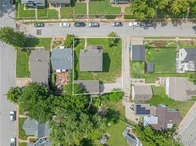 714 Decatur Street, St Charles, MO 63301