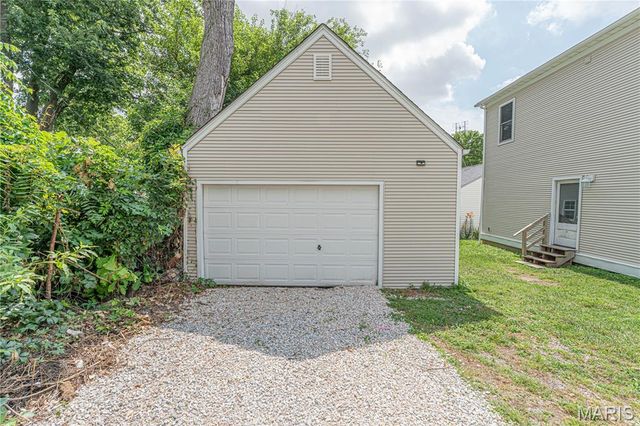 714 Decatur Street, St Charles, MO 63301