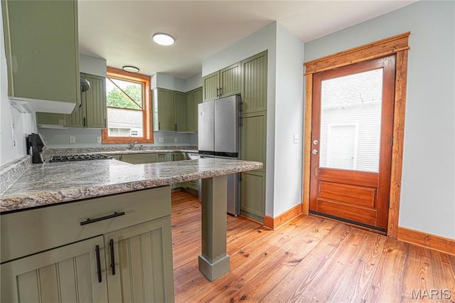 714 Decatur Street, St Charles, MO 63301