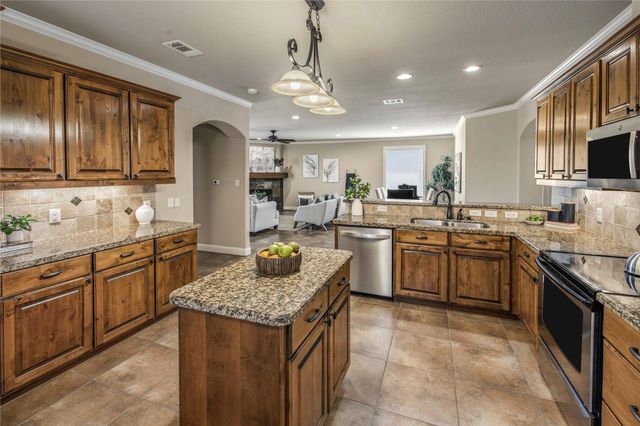 4227 Little Rock CT, College Station, TX 77845