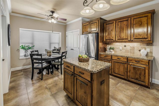 4227 Little Rock CT, College Station, TX 77845