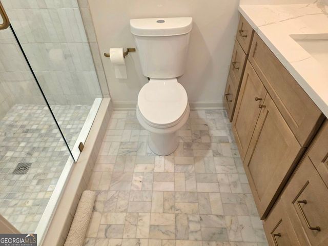 301 Barrington Hills Drive, Atlanta, GA 30350