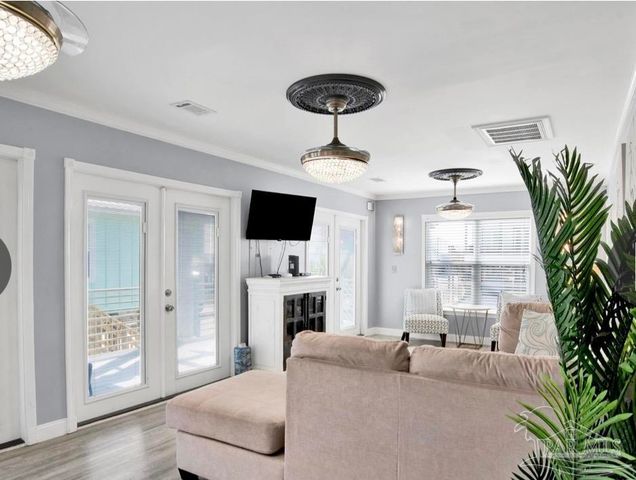 352 Bernard Ct, Gulf Shores, AL 36542