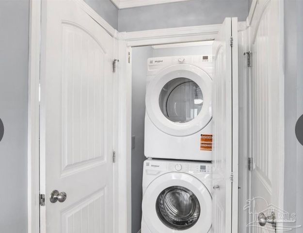 352 Bernard Ct, Gulf Shores, AL 36542