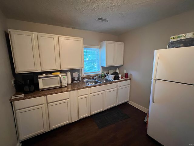 717 W State Street, Kokomo, IN 46902