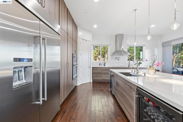 4683 Proctor Rd, Castro Valley, CA 94546